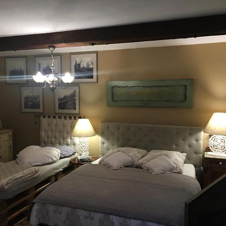 קונטה הורה Apartman Vrchlice מראה חיצוני תמונה